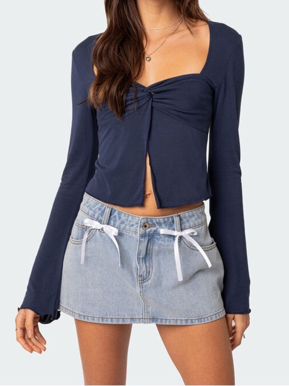 Edikted Maxine Twist Front Top Navy